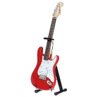 Axe Heaven : Fender Stratocaster Red